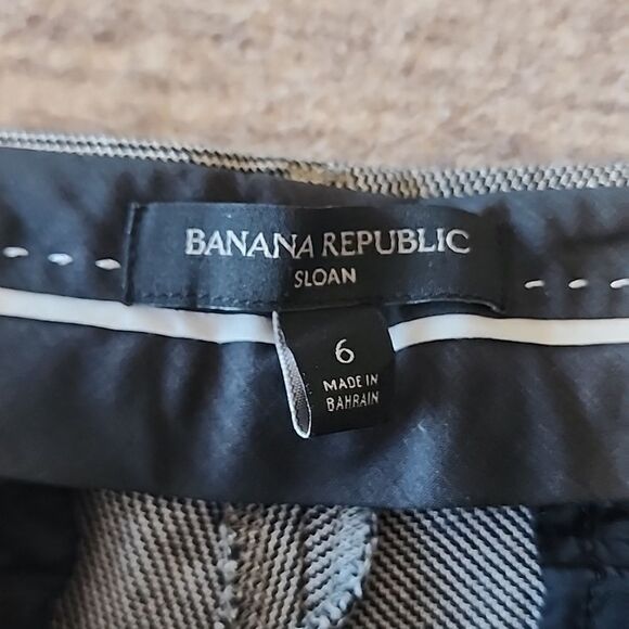 Banana Republic- Sloan Crop - Picture 6 of 7